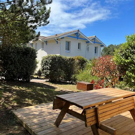 Jolie Maison De -4 Personnes Le Verdon-sur-Mer